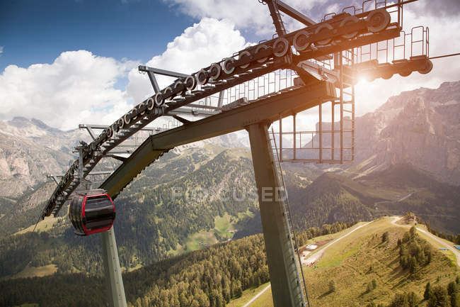 Cableway in rural landscape — Stock Photo