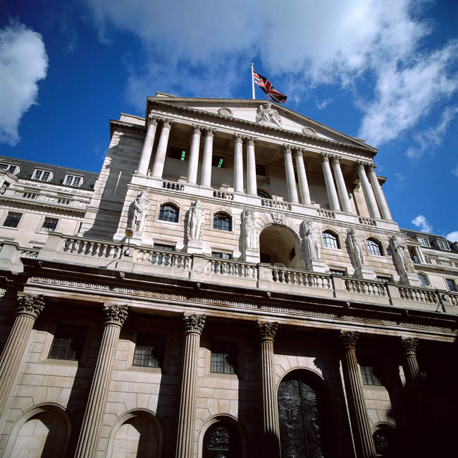 Vue du bas de la Banque d'Angleterre — Photo de stock