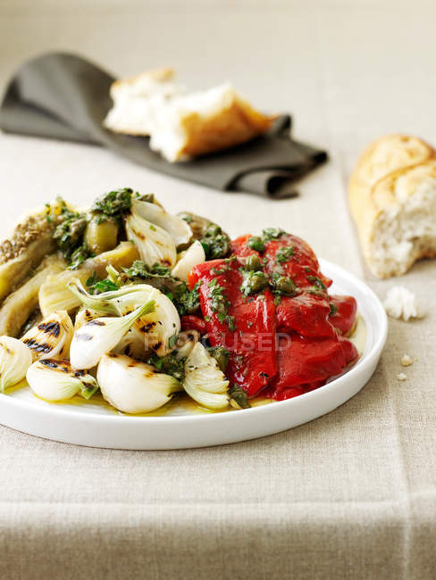 Тушковані овочі в соусі — стокове фото