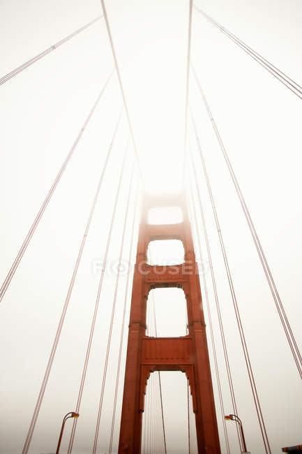 Golden Gate Bridge nella nebbia — Foto stock