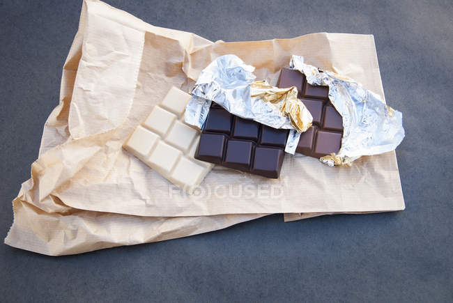 Cioccolato bianco, fondente e al latte — Foto stock