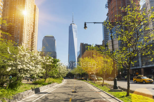 Ruta ciclista del distrito financiero de Manhattan - foto de stock