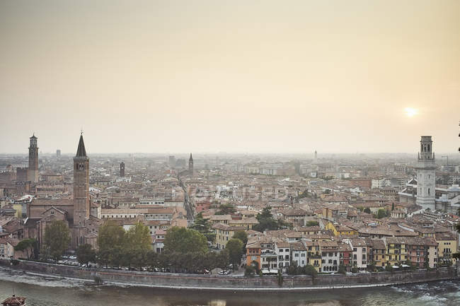 Erhöhter Blick auf Verona — Stockfoto