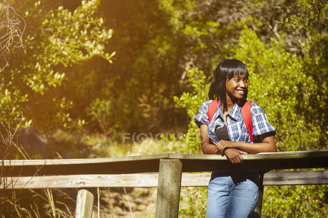 Portrait of young woman standing on bridge, Cape Town, South Africa — Stock Photo
