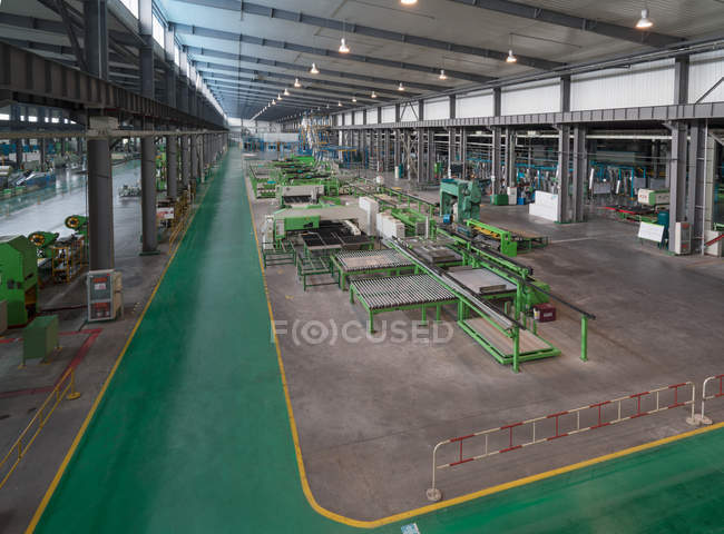 Solar panel assembly factory, Solar Valley, Dezhou, China — Stock Photo