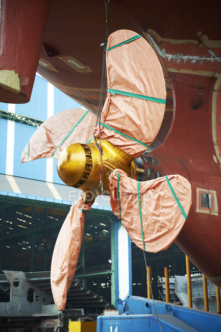 Detail of ship in shipyard, GoSeong-gun, South Korea — Stock Photo