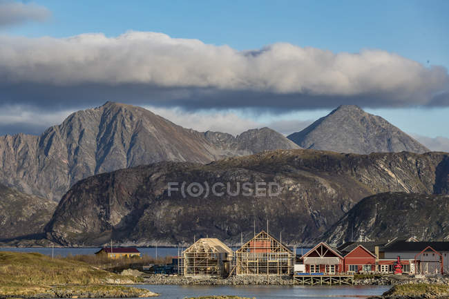 Blick auf Sommaroy Island im Herbst, arktisches Norwegen — Stockfoto