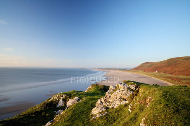 Vista panorámica de la bahía de Rhossili, Gower, Gales - foto de stock