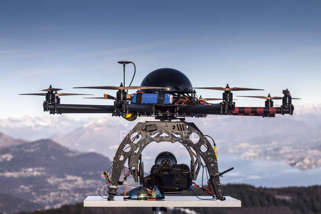 Drone, primo piano, Stresa, Piemonte, Italia — Foto stock