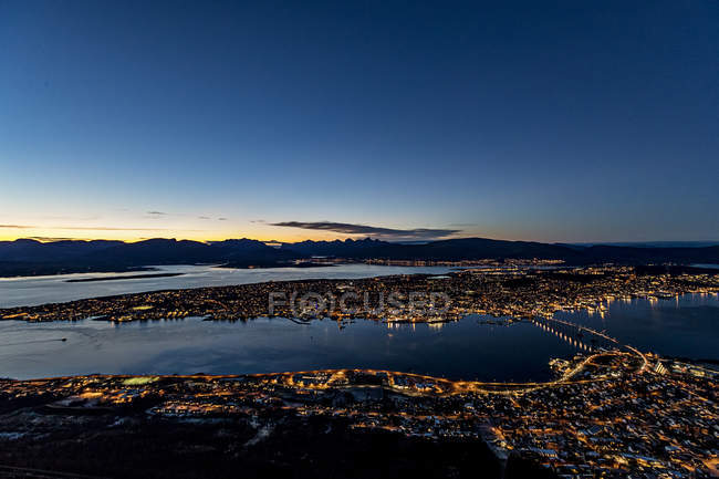 Veduta aerea di Tromso in autunno, Norvegia artica — Foto stock
