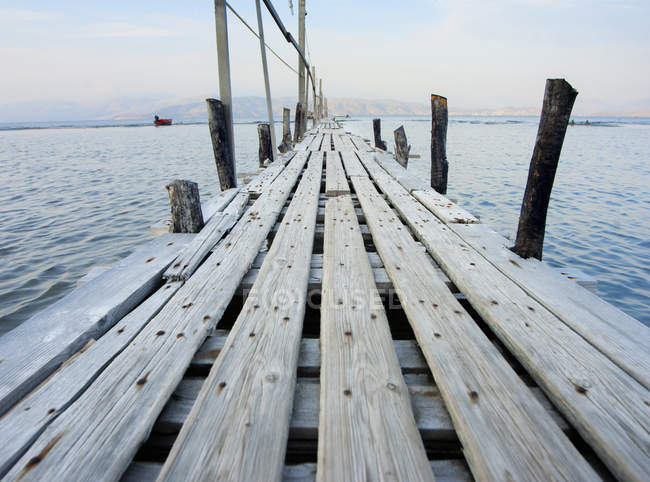 Surface level of Wooden pontoon, Corfu, Greece — Stock Photo