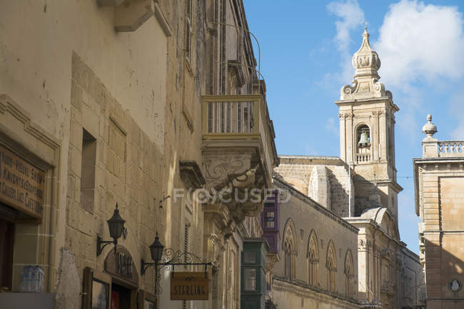 Triq Villegaignon, Mdina, Мальта — стоковое фото