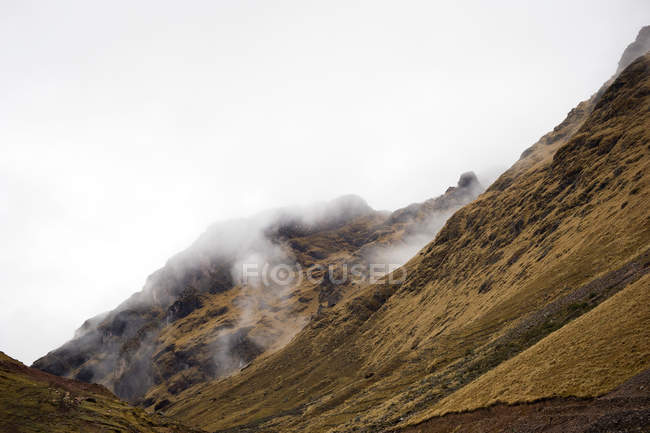Climb to mountain pass of Abra Tirihuayjasa — Stock Photo
