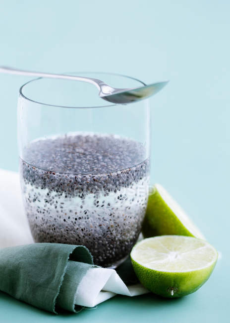 Health drink with chia seeds and lime — Stock Photo