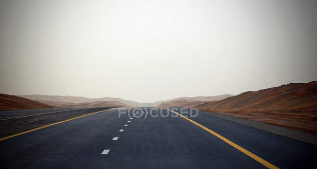 Vista de estrada vazia — Fotografia de Stock