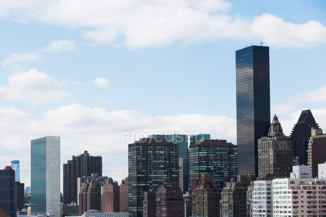 Trump Towers e o horizonte de Manhattan — Fotografia de Stock