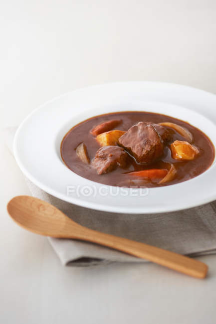Meat and vegetable stew — Stock Photo