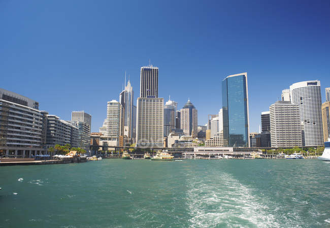 Blick auf Wolkenkratzer in Sydney, Australien — Stockfoto