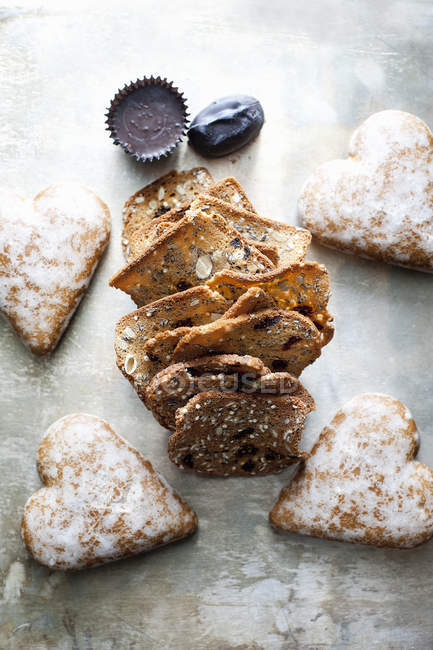 Biscuits sablés aux craquelins et au chocolat — Photo de stock