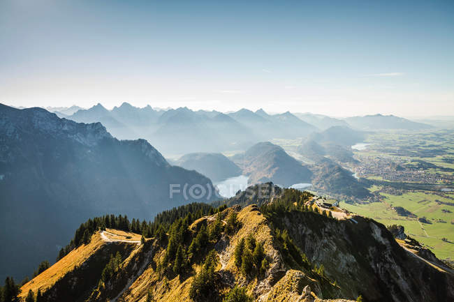 Montagna con vista paesaggio — Foto stock