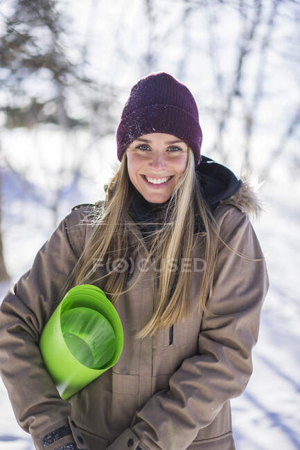 Portrait of two beautiful friends playing in the snow, Montreal, Quebec, Canada — Stock Photo