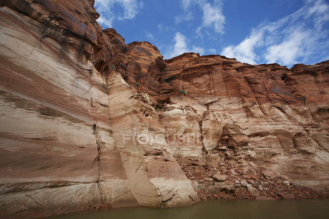 Paredes de rocha de Lake Powell, Página, Arizona, EUA — Fotografia de Stock