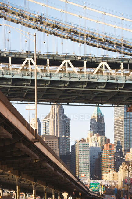 Нью-Йорк skyline і міст — стокове фото