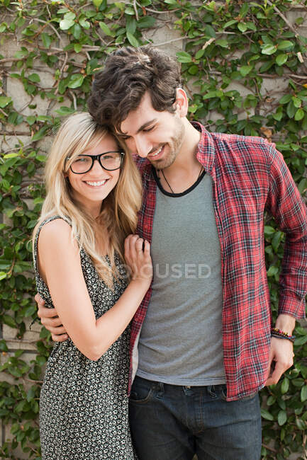 Affectionate young couple on vacation — Stock Photo
