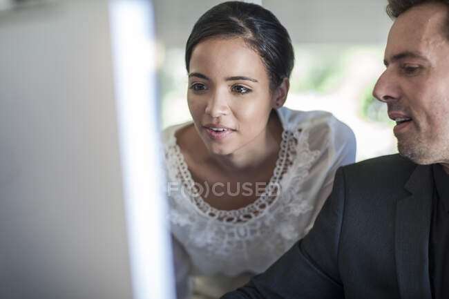 Cape Town, South Africa, people together in office — Stock Photo