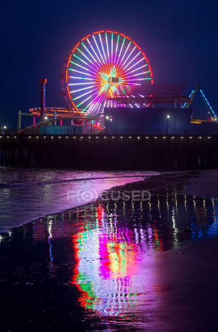 Amusement park at night — Stock Photo