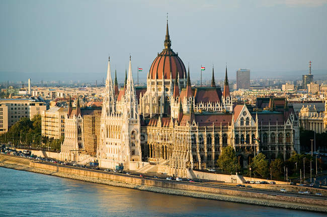 Edificio Parlamento húngaro - foto de stock