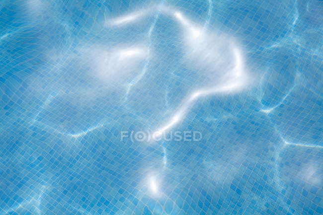 Water in swimming pool — Stock Photo