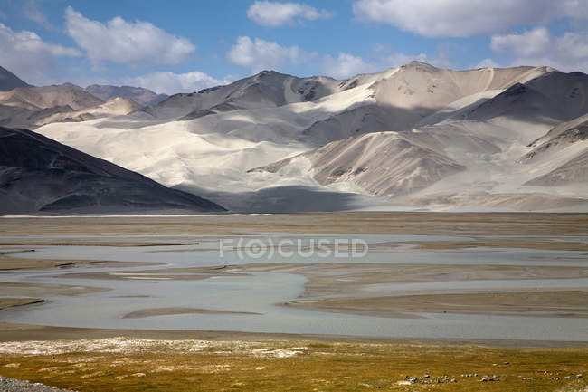 Mountain range in Karakorum — Stock Photo