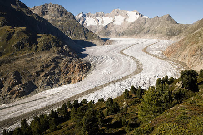 Vista panorámica del glaciar Aletsch en Suiza - foto de stock