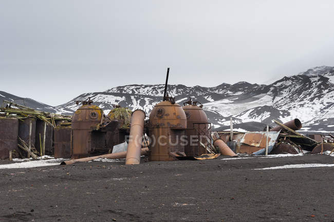 Ancienne station baleinière norvégienne Hektor, île de la déception, Antarctique — Photo de stock