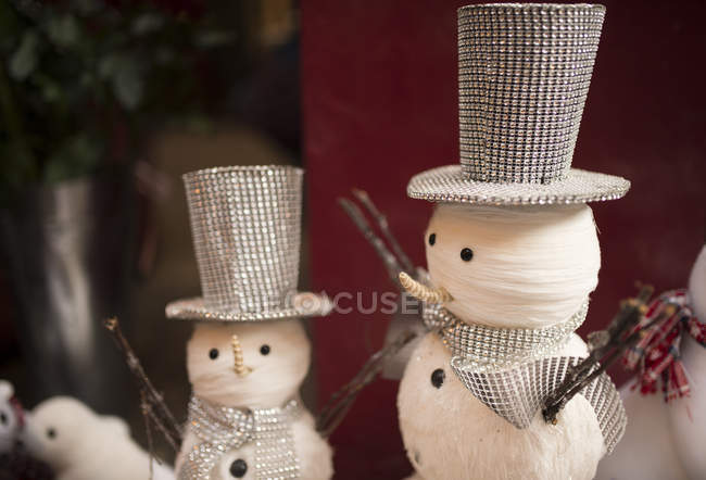Muñecos de nieve de Navidad en Covent Garden escaparate, Londres, Reino Unido - foto de stock