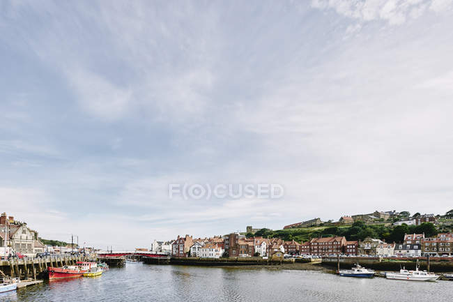 Vue panoramique, Whitby, North Yorkshire, Angleterre — Photo de stock