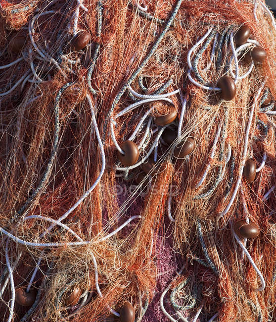 Vista superior de redes de pesca marrom drapeado — Fotografia de Stock