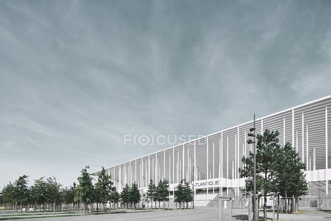 Vista inclinada do estádio de futebol Nouveau Stade de Bordeaux, Aquitaine, França — Fotografia de Stock