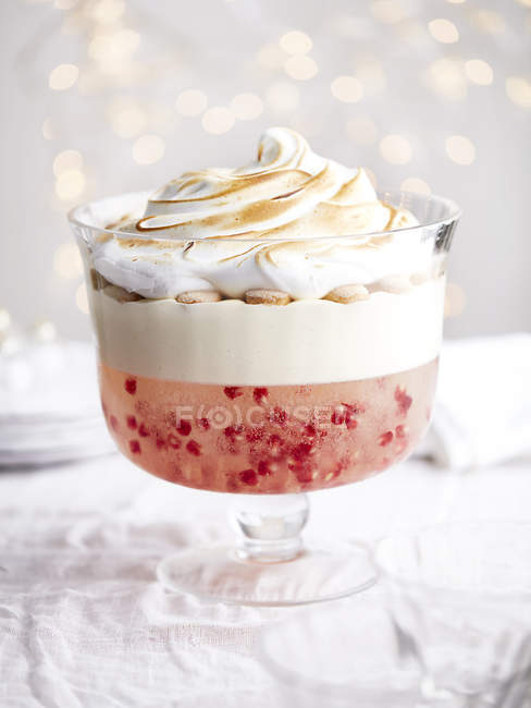 Christmas trifle with meringue topping, close-up — Stock Photo