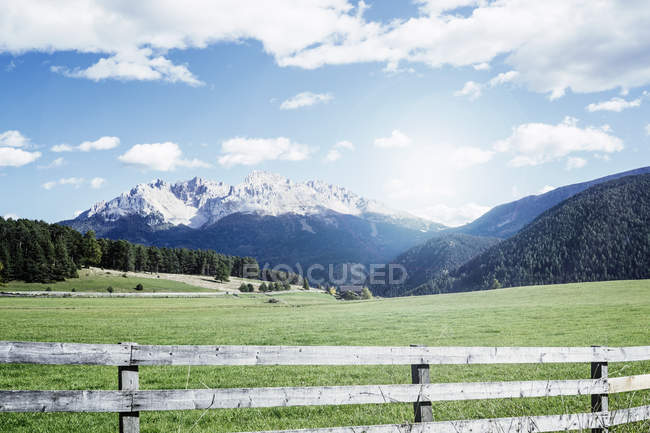 Scenic view of snow capped mountains, Nova Ponente, Trentino-Alto Adige, Italy, Europe — Stock Photo