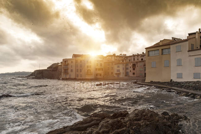 Le Vieux Port, St Tropez, Provenza-Alpi-Costa Azzurra, Francia — Foto stock