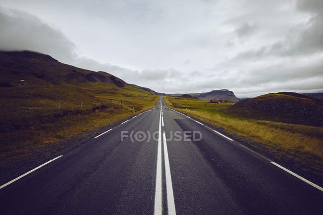 Road through Akureyri, Eyjafjardarsysla, Iceland — Stock Photo