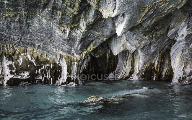 Grotte di marmo a Puerto Tranquilo, regione di Aysen, Cile, Sud America — Foto stock