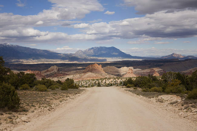 Paesaggio con Burr Trail Road nel Grand-Escalante National Monument, Utah, USA — Foto stock