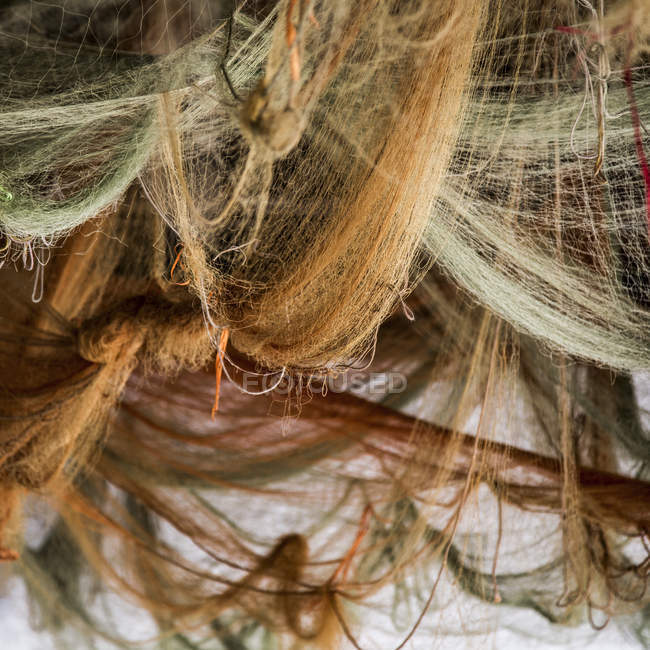 Draufsicht auf braun drapierte Fischernetze, Nahaufnahme — Stockfoto