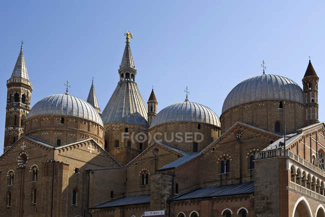Telhado com cúpula e torres, Pádua, Vêneto, Itália, Europa — Fotografia de Stock