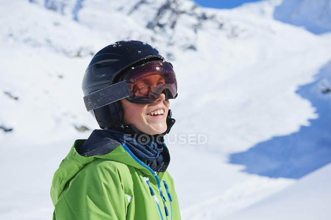 Portrait of boy on skiing holiday, Hintertux, Tirol, Austria — Stock Photo
