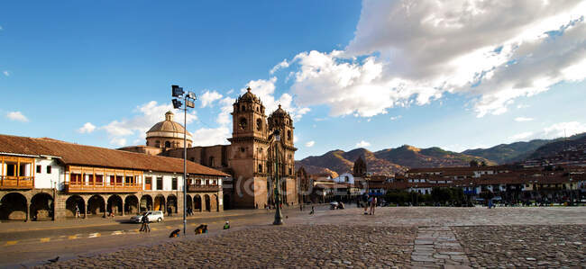 Church of the Society of Jesus at Plaza de Armas, Cusco, Peru — Stock Photo