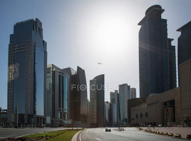 Небоскрёбы центра Дохи — стоковое фото